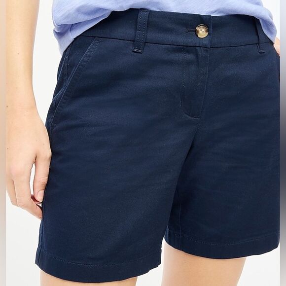 J Crew Factory NWT 7” Classic Chino Shorts Size 6 in Navy Blue - Picture 1 of 7